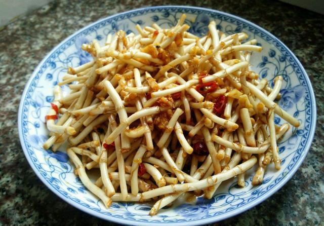 折耳根.jpg 折耳根