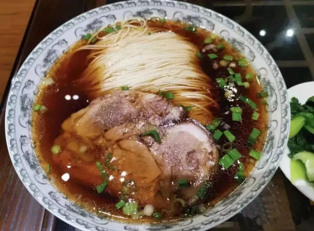 康來(lái)福食材講堂：吃面大有講究，這7種湯面澆頭做法值得學(xué)習(xí)，快來(lái)試一下吧！